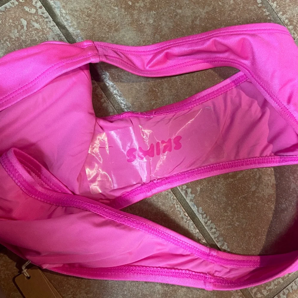 SKIMS TRIANGLE BIKINI TOP AND BOTTOM NEW WITH TAGS
